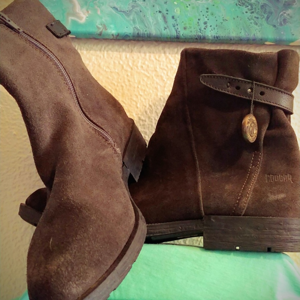 Cougar Gray Suede Ankle Boots - Waterproof